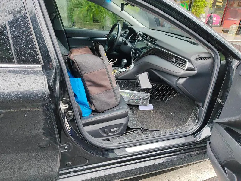 2019 Toyota Camry thumbnail 9