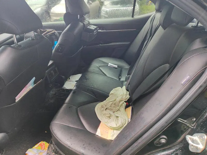 2019 Toyota Camry thumbnail 10