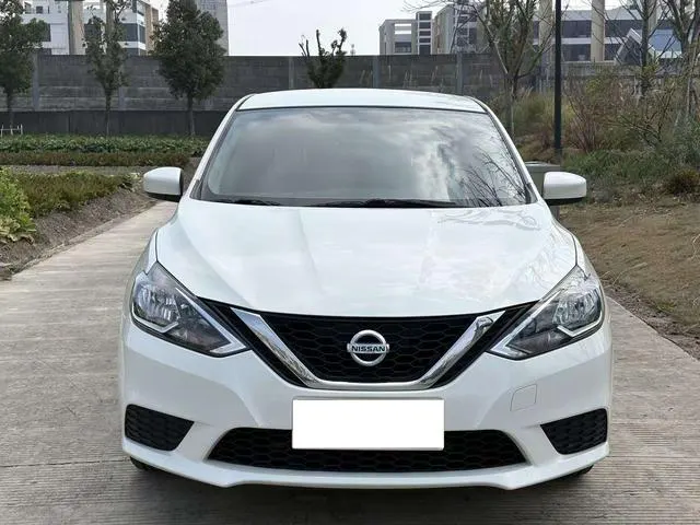 2021 Nissan Sylphy thumbnail 2