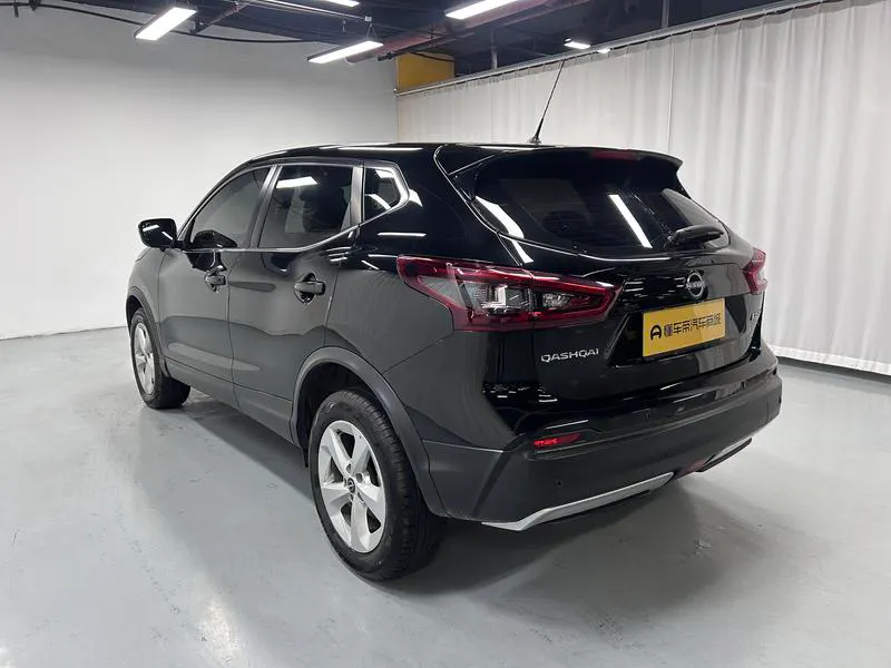 2023 Nissan Qashqai thumbnail 6
