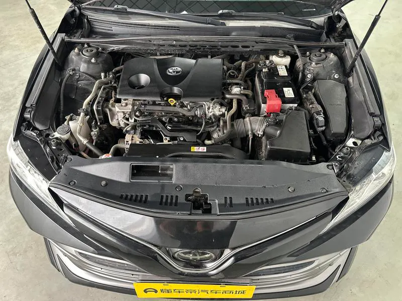 2019 Toyota Camry thumbnail 11