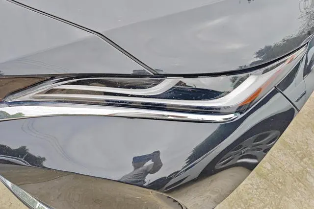 2022 Toyota Harrier thumbnail 3