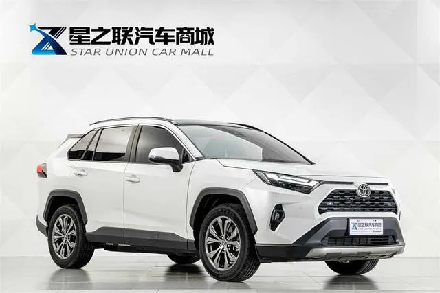2023 Toyota RAV4 thumbnail 2