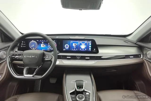 2022 Chery Tiggo 8 PRO thumbnail 4