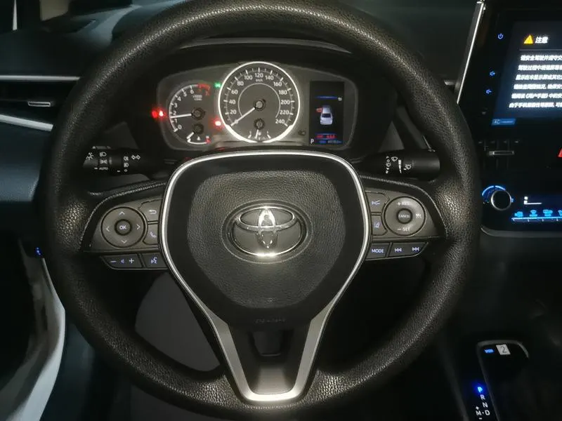2021 Toyota Corolla thumbnail 12