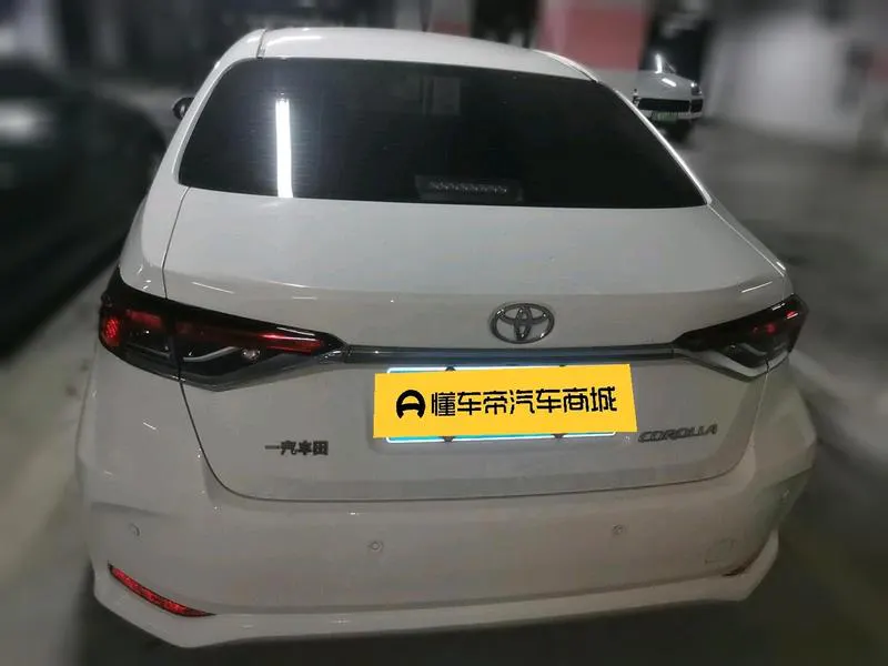 2021 Toyota Corolla thumbnail 6