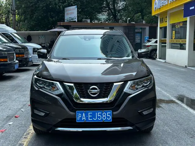 2020 Nissan X-Trail thumbnail 2
