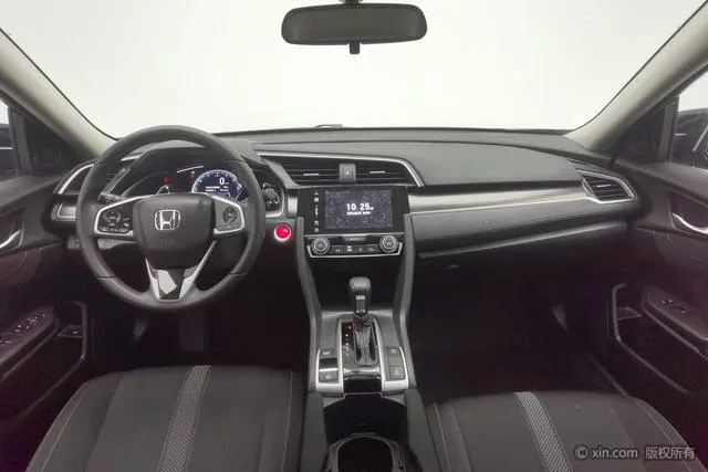 2019 Honda Civic thumbnail 4