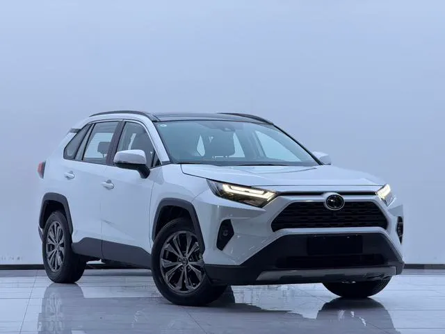 2023 Toyota RAV4 thumbnail 3
