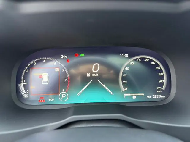 2023 Toyota RAV4 thumbnail 5