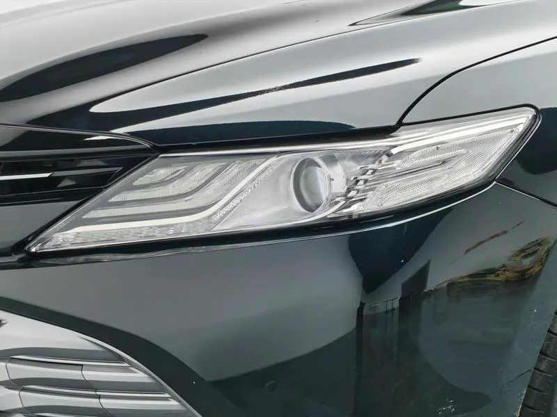 2019 Toyota Camry thumbnail 13