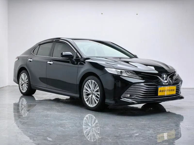 2019 Toyota Camry thumbnail 4