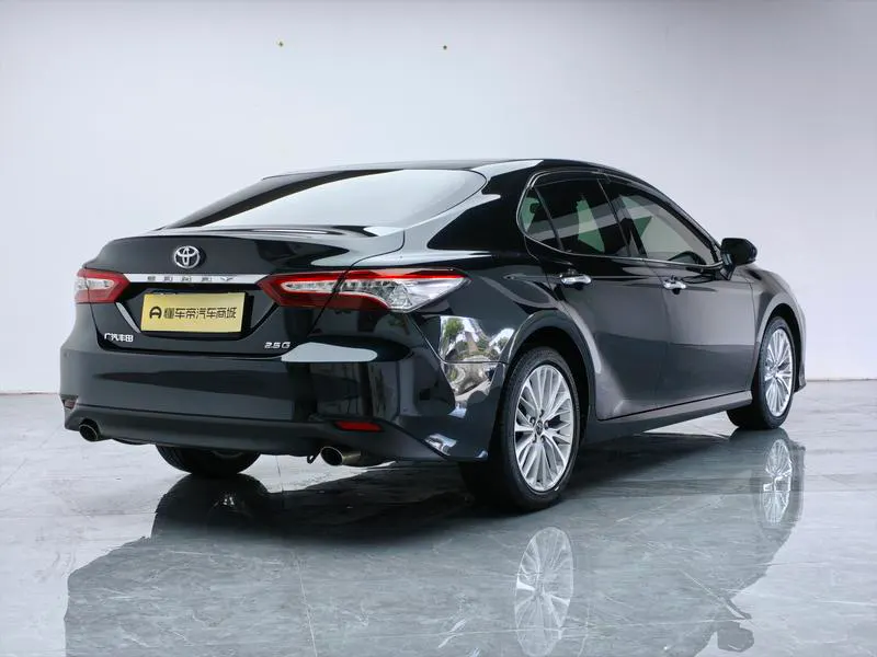2019 Toyota Camry thumbnail 8