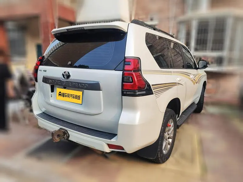 2018 Toyota Prado thumbnail 5