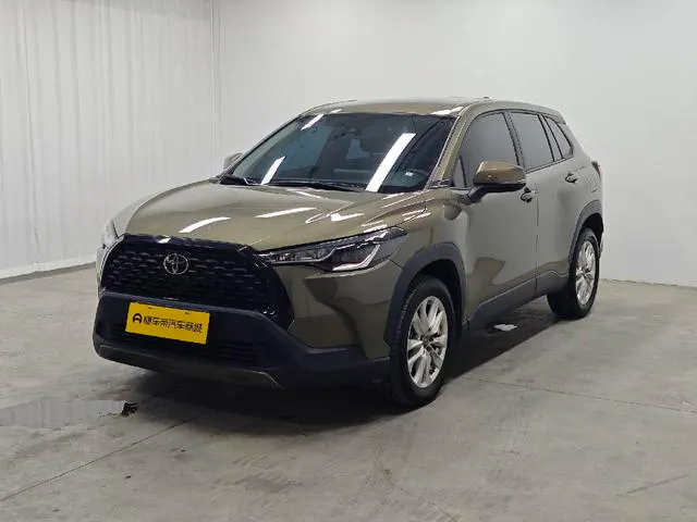 2022 Toyota Corolla Cross thumbnail 2