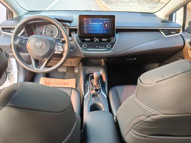 2019 Toyota Corolla thumbnail 4