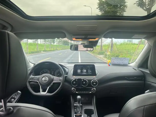 2022 Nissan Sylphy thumbnail 4