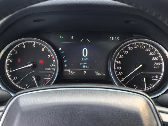 2021 Toyota Camry thumbnail 5