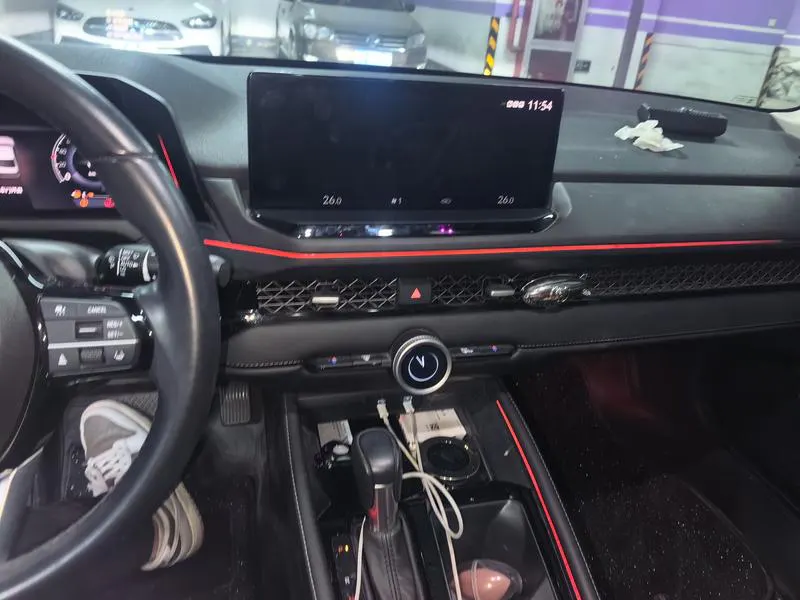 2023 Honda Accord thumbnail 13