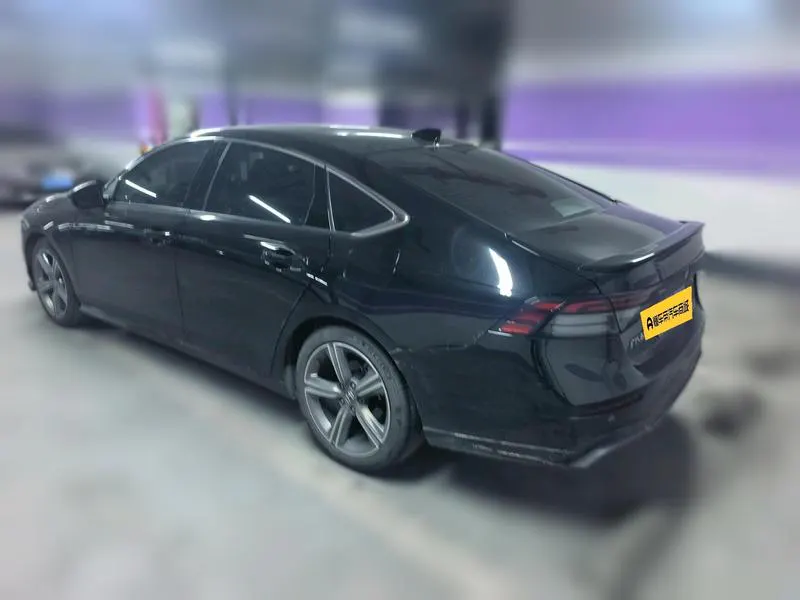 2023 Honda Accord thumbnail 7