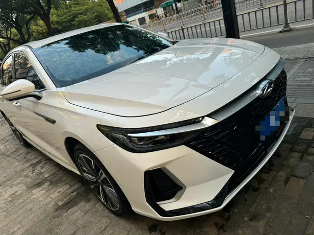 2025 Chery Arrizo 8 thumbnail 2
