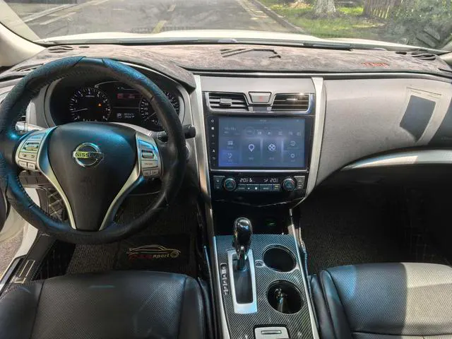 2018 Nissan Teana thumbnail 4