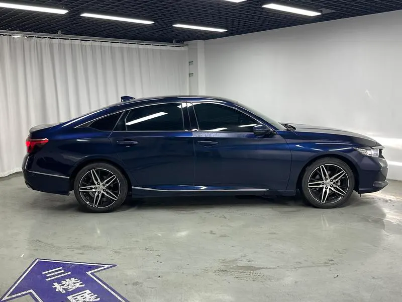 2022 Honda Inspire thumbnail 9