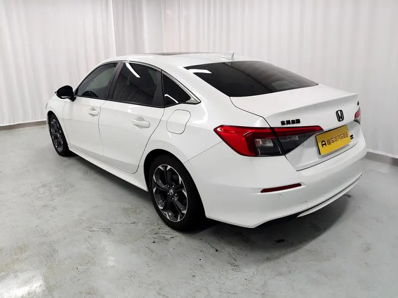 2022 Honda Civic thumbnail 6