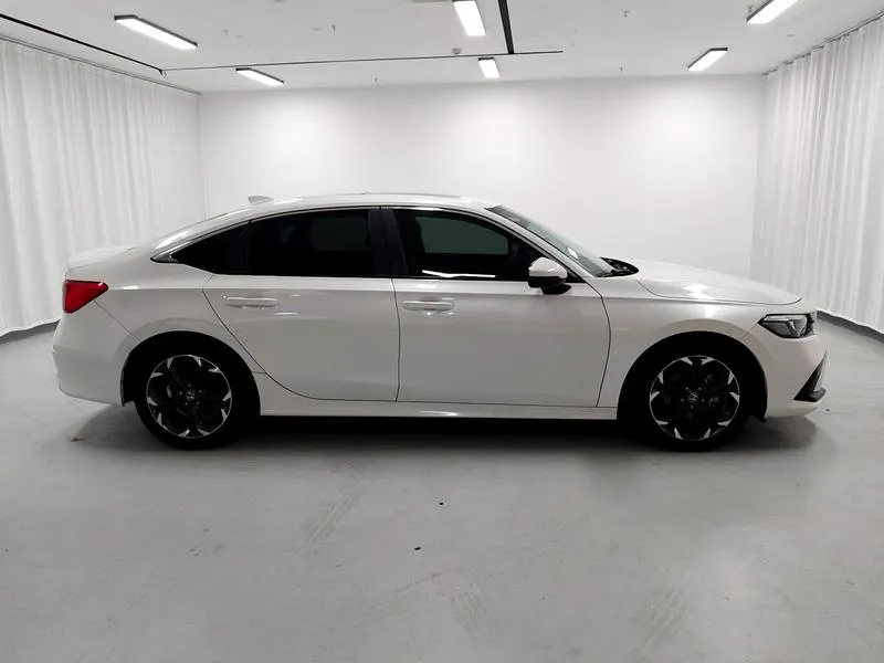 2022 Honda Civic thumbnail 9