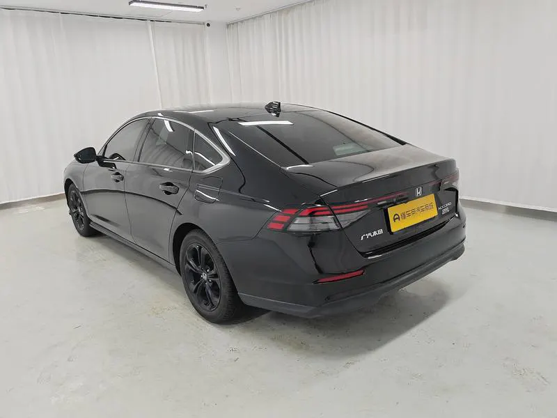 2025 Honda Accord thumbnail 6