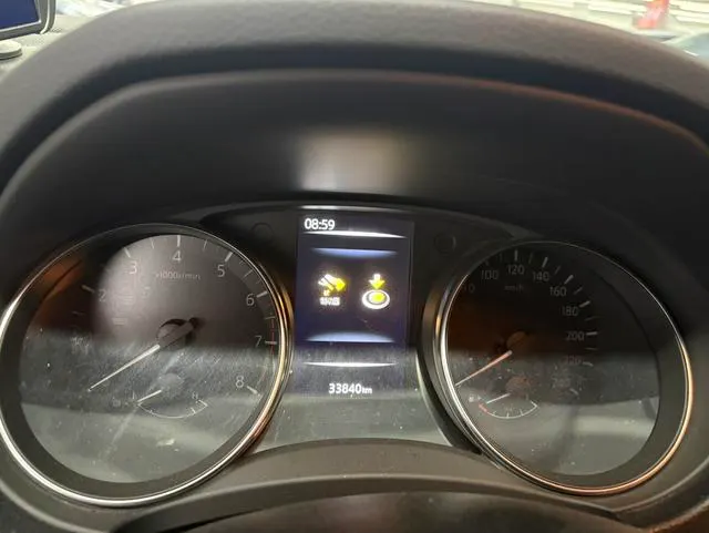 2021 Nissan Qashqai thumbnail 5