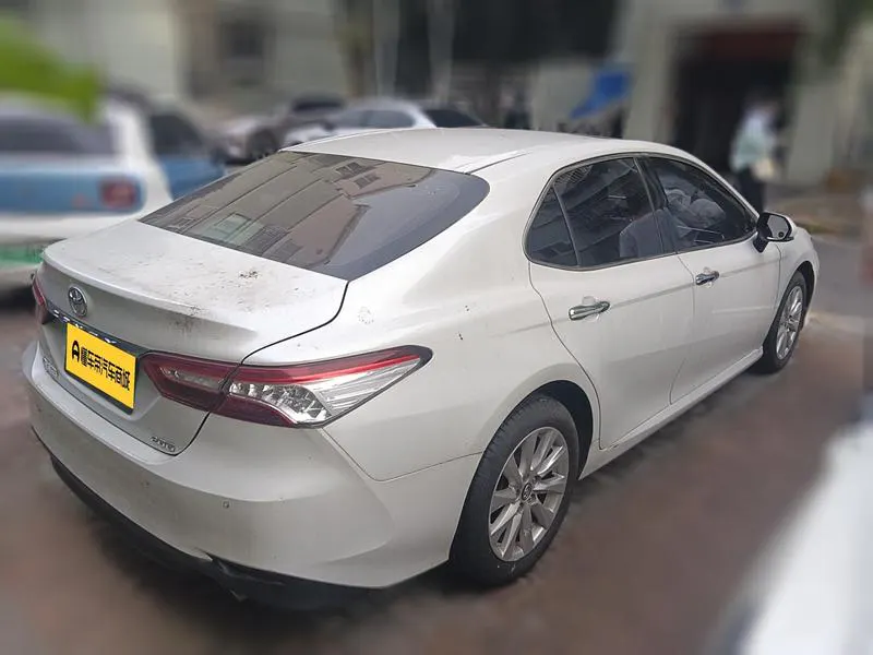 2019 Toyota Camry thumbnail 5