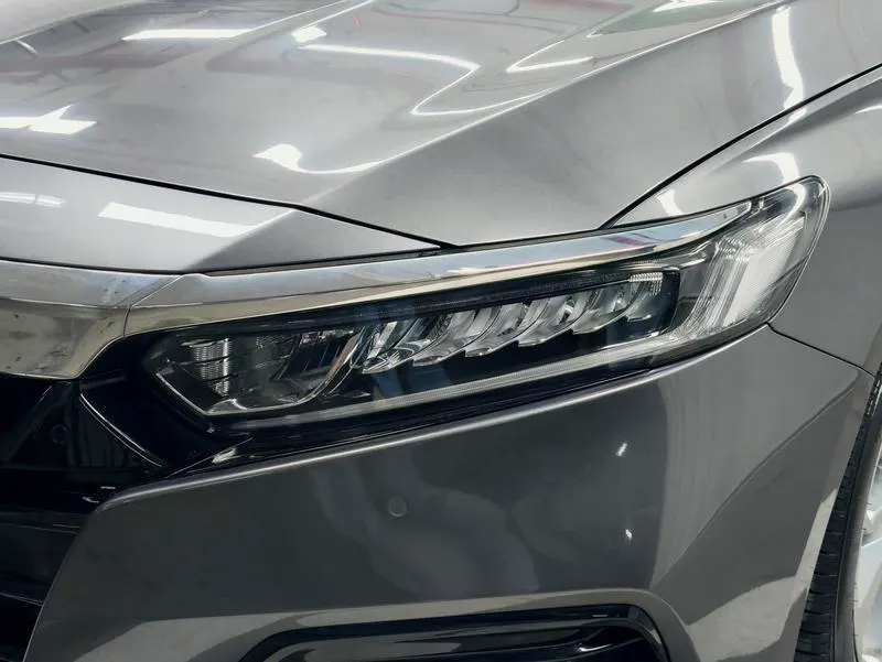 2018 Honda Accord thumbnail 13
