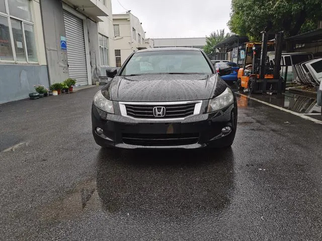 2008 Honda Accord thumbnail 2