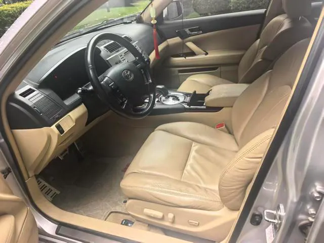 2010 Toyota Mark X thumbnail 5