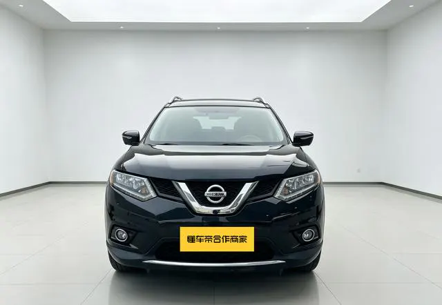 2015 Nissan X-Trail thumbnail 2