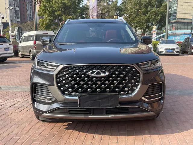 2022 Chery Tiggo 8 PLUS thumbnail 2