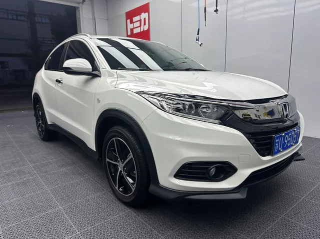 2020 Honda Vezel thumbnail 3