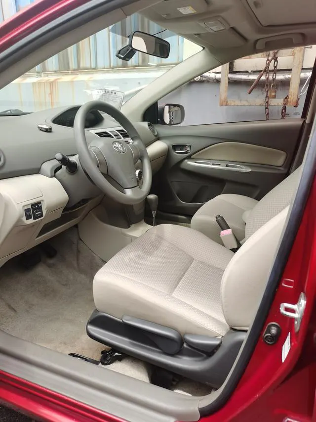2013 Toyota Vios thumbnail 5