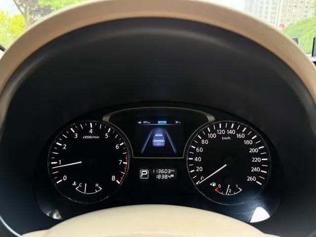 2013 Nissan Teana thumbnail 5