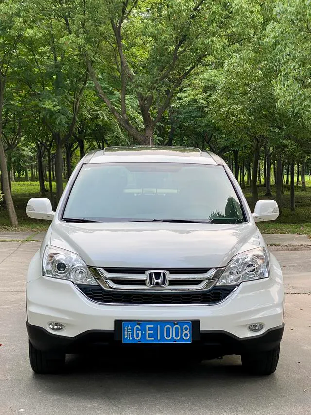 2010 Honda CR-V thumbnail 2