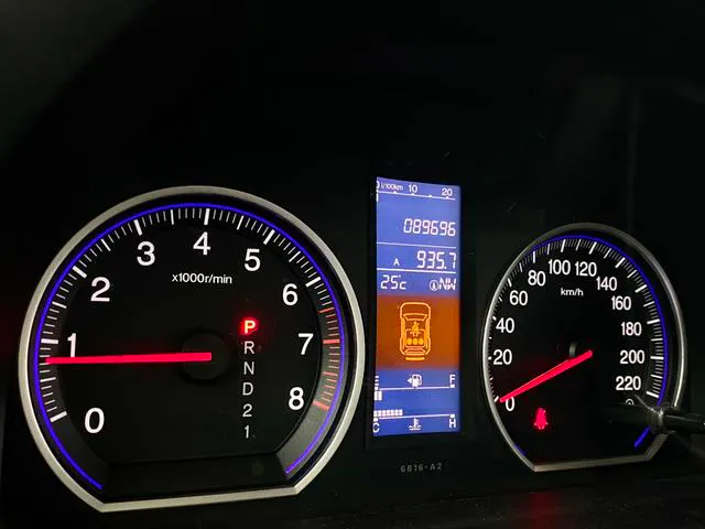2010 Honda CR-V thumbnail 4