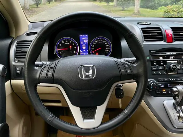 2010 Honda CR-V thumbnail 5