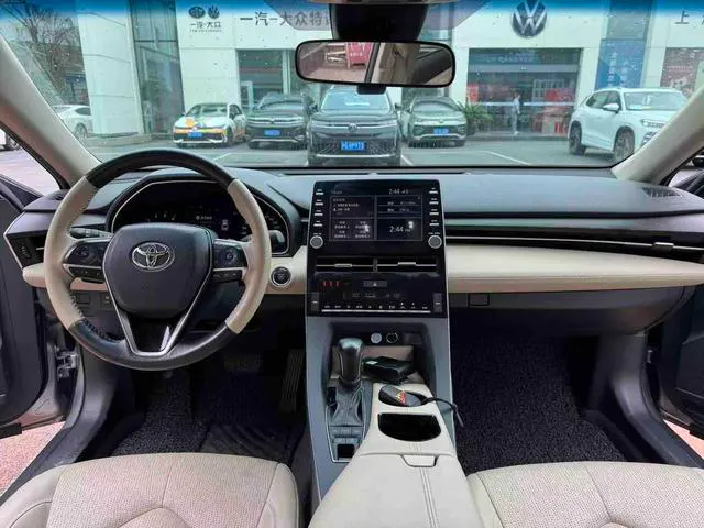 2021 Toyota Asian Dragon thumbnail 4