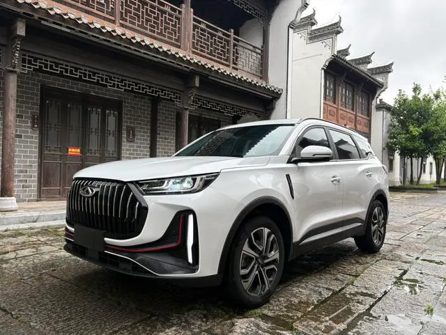 2023 Chery Tiggo 7 PLUS photo 1