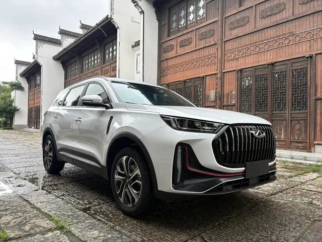 2023 Chery Tiggo 7 PLUS thumbnail 3