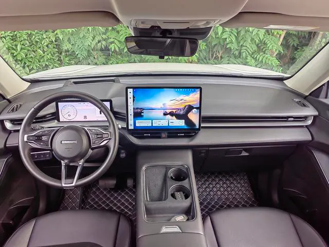 2024 Haval H6 thumbnail 4