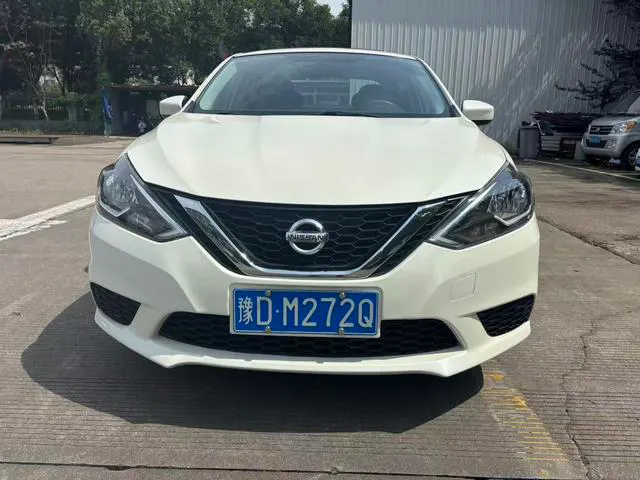 2021 Nissan Sylphy thumbnail 2