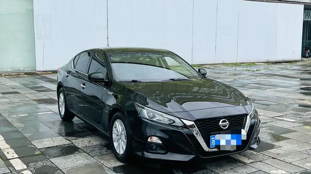 2020 Nissan Teana thumbnail 3