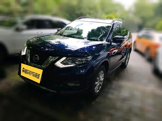 2020 Nissan X-Trail thumbnail 2